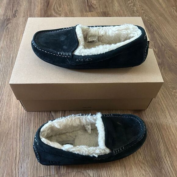 UGG Ansley black suede fur slippers slides slip on shoes sneakers women's 7 - Picture 8 of 8